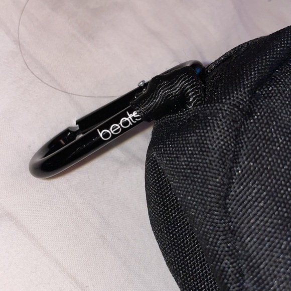 Beats solo 3 wireless special edition rose gold headphones •READ DESCRIPTION• - Picture 15 of 16